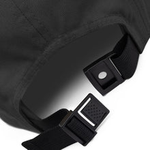 Load image into Gallery viewer, Mirror Five Panel Cap Black Gold
